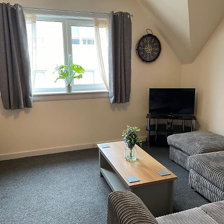2 Bedroom Flat In Stornoway Town Centre Stornoway (Isle of Lewis) Exterior foto
