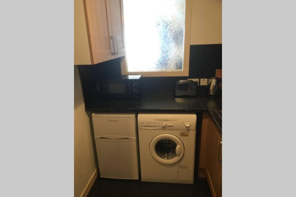 2 Bedroom Flat In Stornoway Town Centre Stornoway (Isle of Lewis) Exterior foto